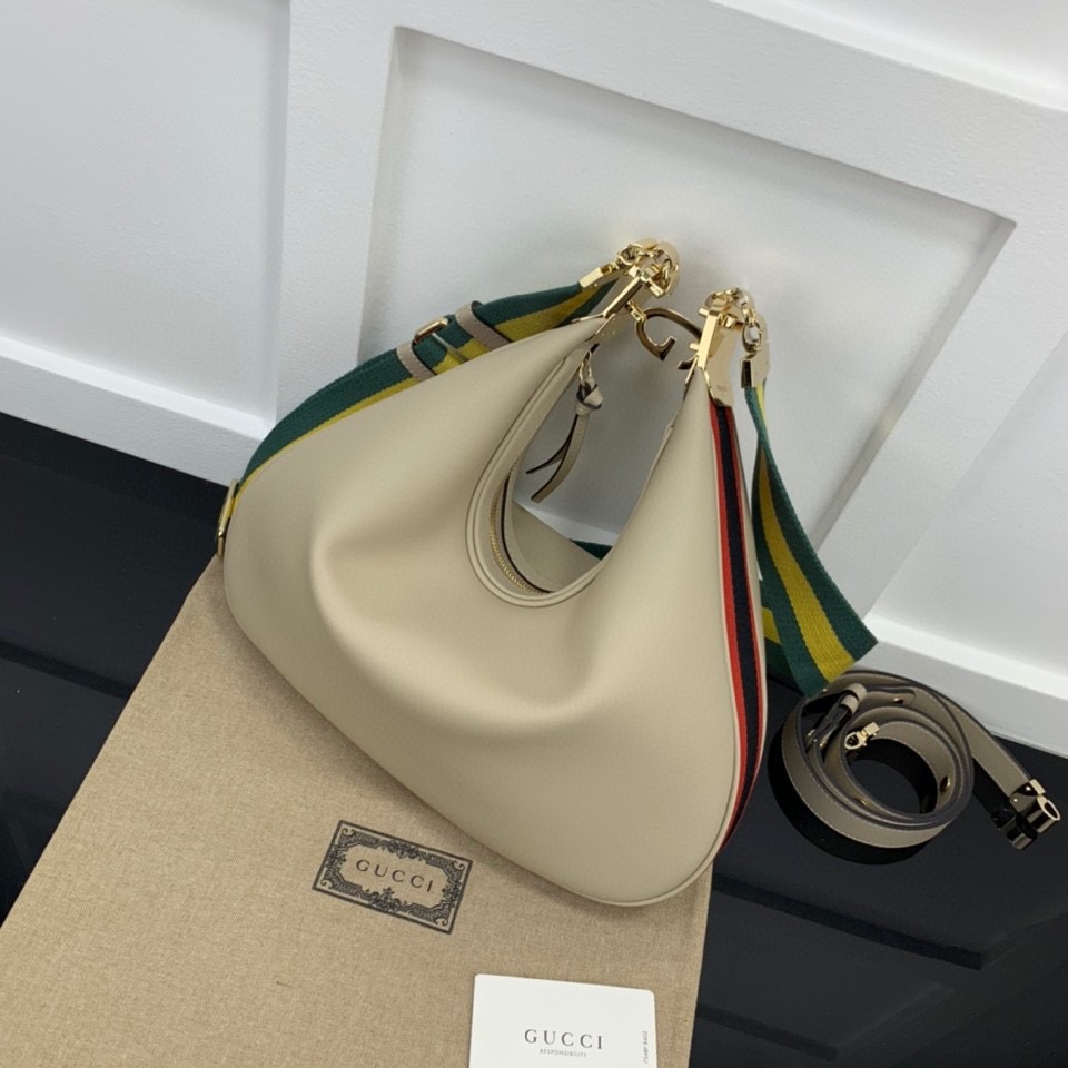 Gucci Hobo Bags